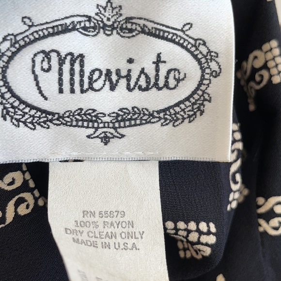 Vintage Mevisto Women’s Blouse with Flounce Sleeve-Size Large - Picture 3 of 4